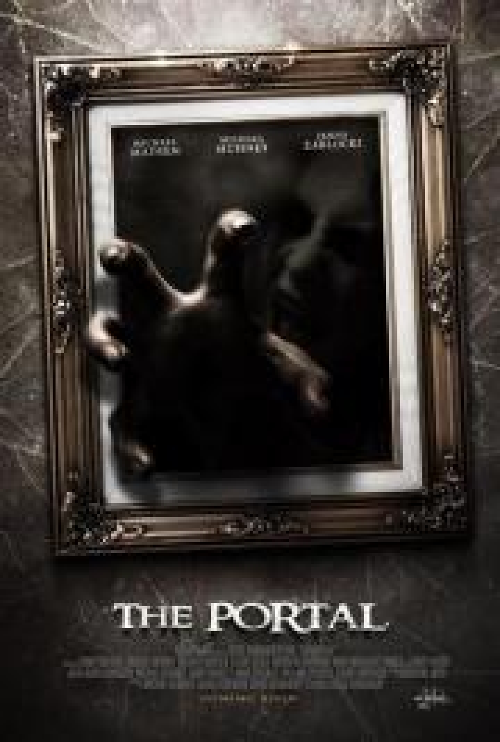 The Portal Film 2010 Kritik Trailer News Moviejones