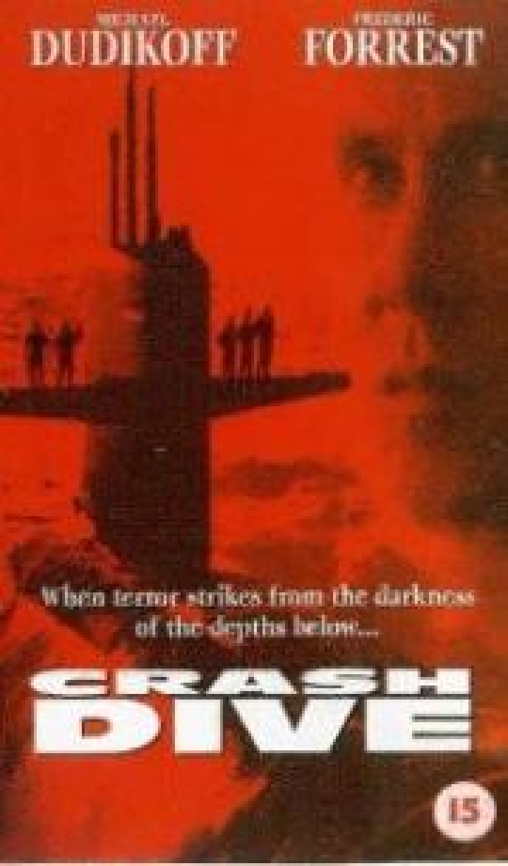 Crash Dive Film 1997 Kritik Trailer News Moviejones
